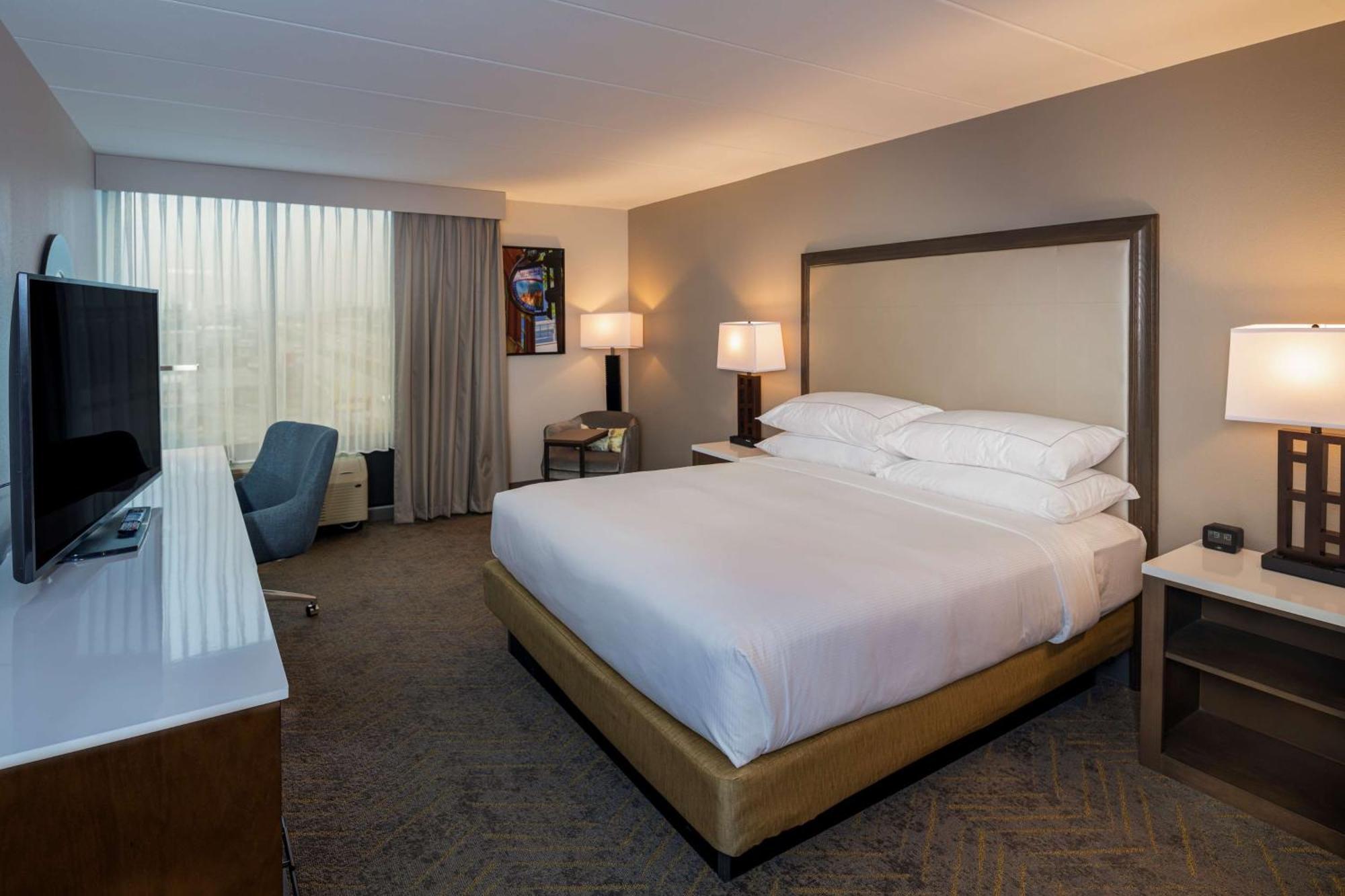Готель Doubletree By Hilton Madison East Екстер'єр фото